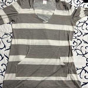 Stripped white and gray w/Hoodie